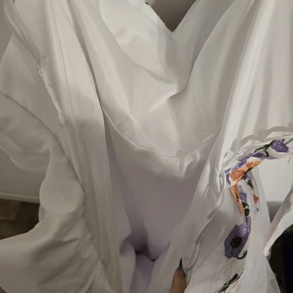 Floral Embroidered Gown Corset Back Size 10 - Picture 5 of 12